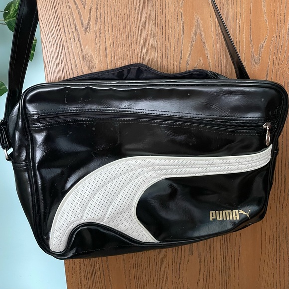 Crossbody Tote - Picture 3 of 4